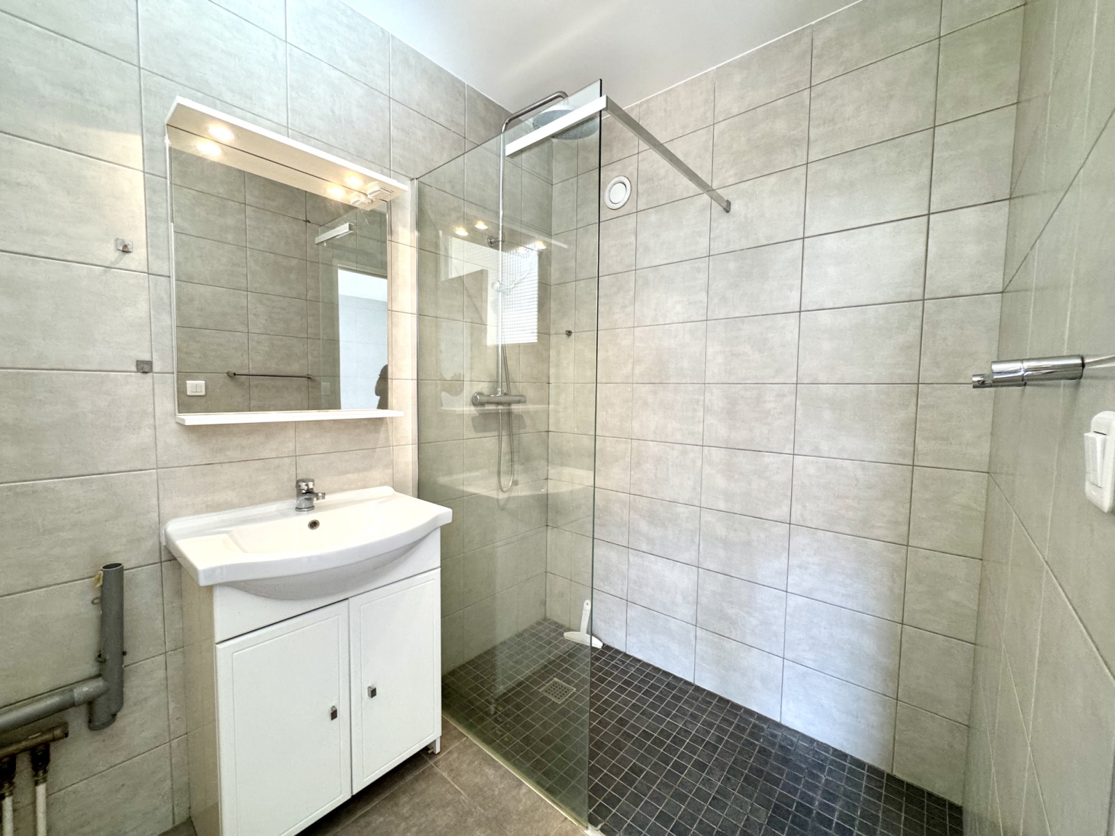 Image_, Studio, Golfe Juan, ref :812