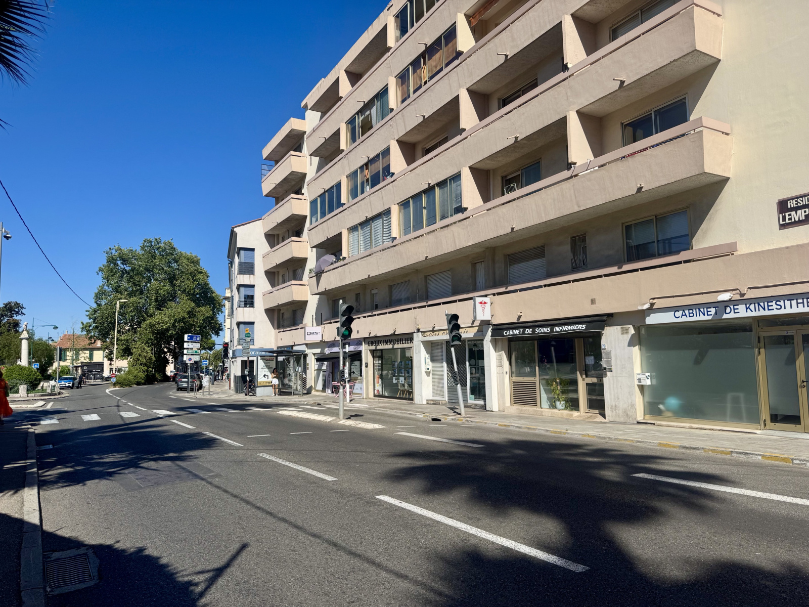 Image_, Commerce, Golfe Juan, ref :813